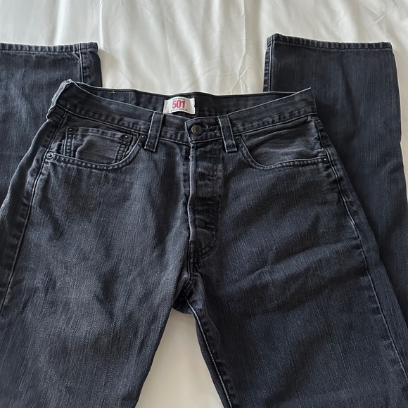 Levi’s 501 - Picture 2 of 3